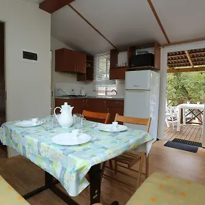 Mobile Homes Comfort Capri Bijela Uvala Parco vacanze